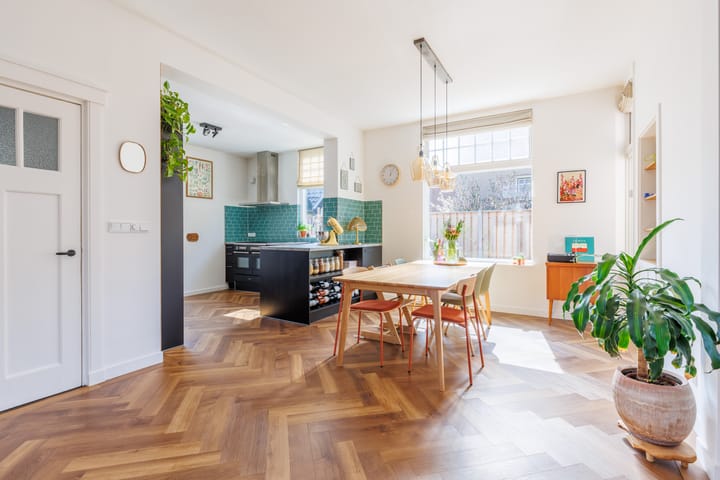 Foto 2 van De Ruyterstraat 84