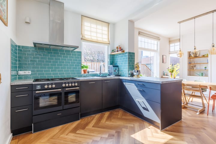 Foto 16 van De Ruyterstraat 84