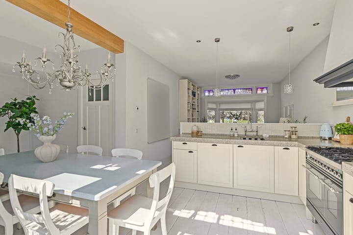 Foto 11 van Stationsweg 72