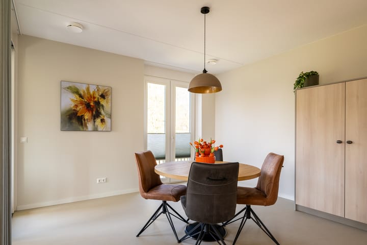 Foto 7 van Heinsbergerweg 12-B02