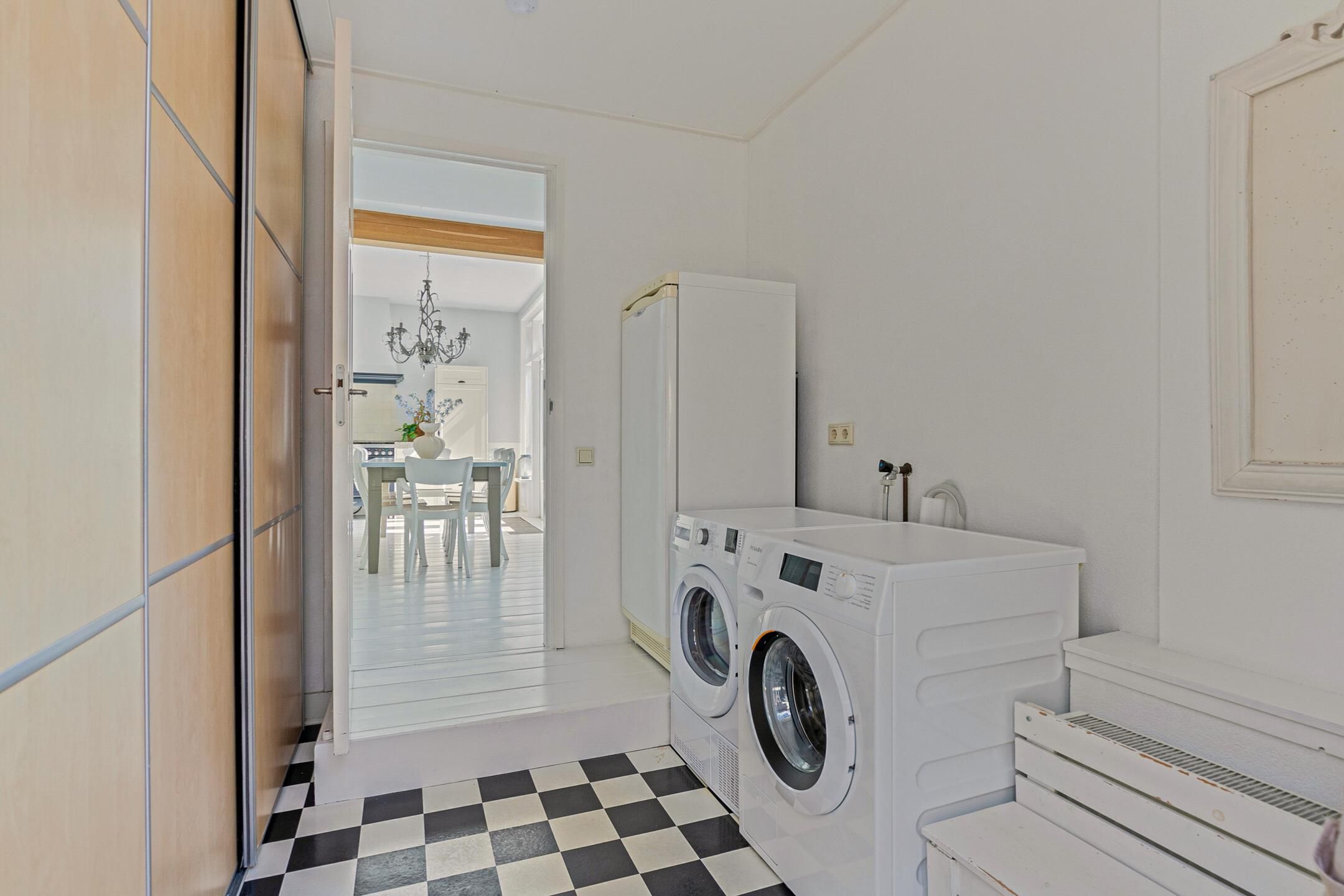 Foto 15 van Stationsweg 72