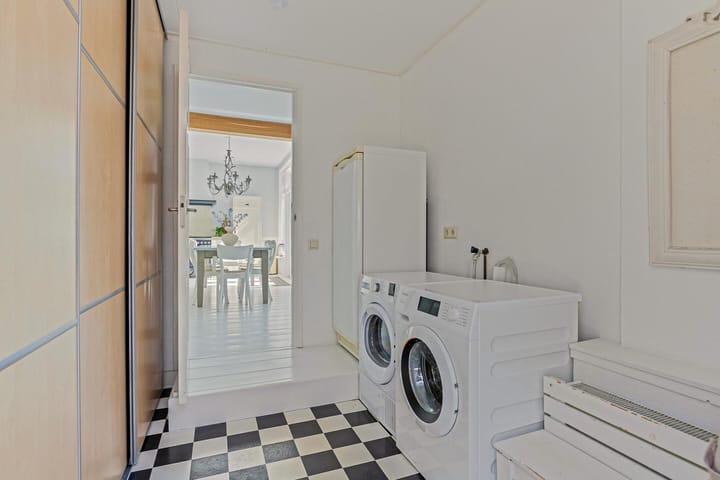 Foto 15 van Stationsweg 72