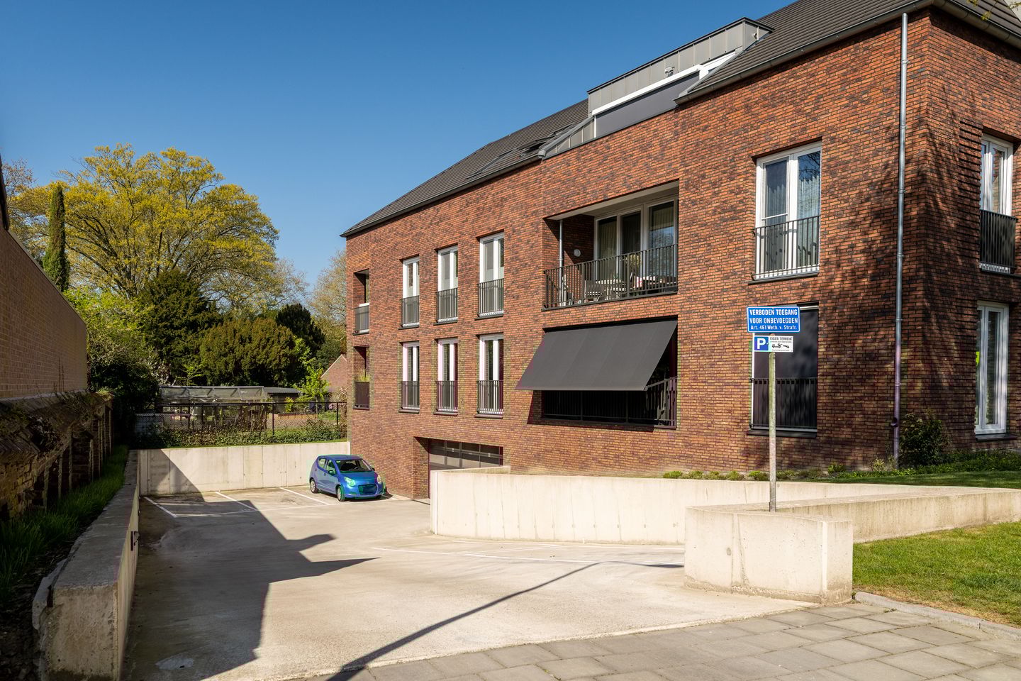 Foto 20 van Heinsbergerweg 12-B02