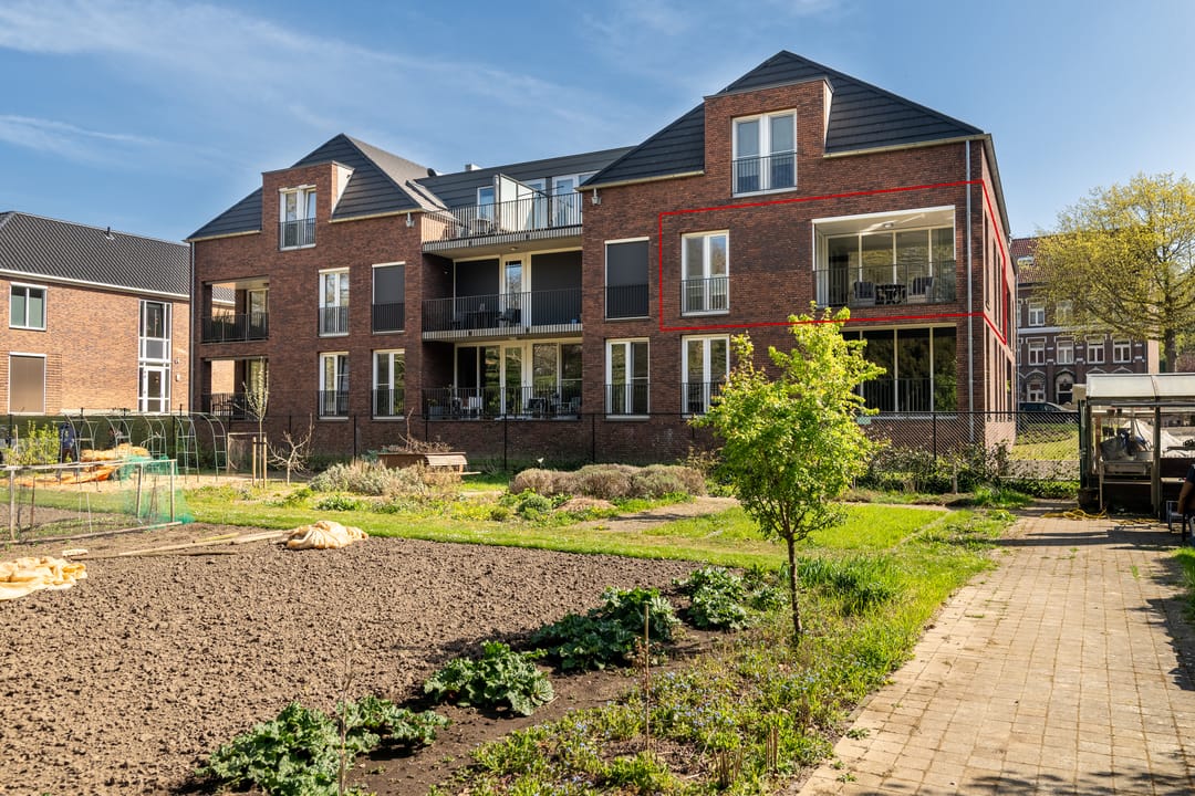 Foto 23 van Heinsbergerweg 12-B02