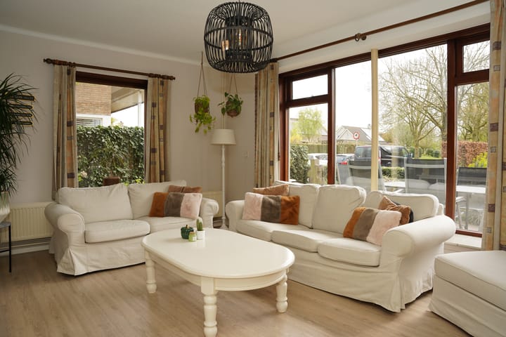 Photo 4 of Burgemeester H.A. Callenfelsstraat 37