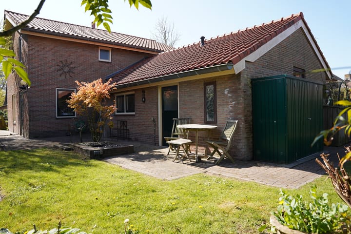 Foto 28 van Burgemeester H.A. Callenfelsstraat 37