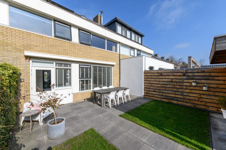 Foto 30 van E A Borgerstraat 68