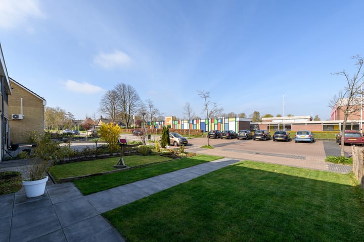 Foto 41 van E A Borgerstraat 68