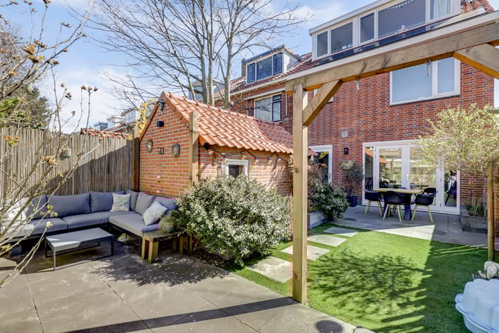 Foto 3 van Larixlaan 4