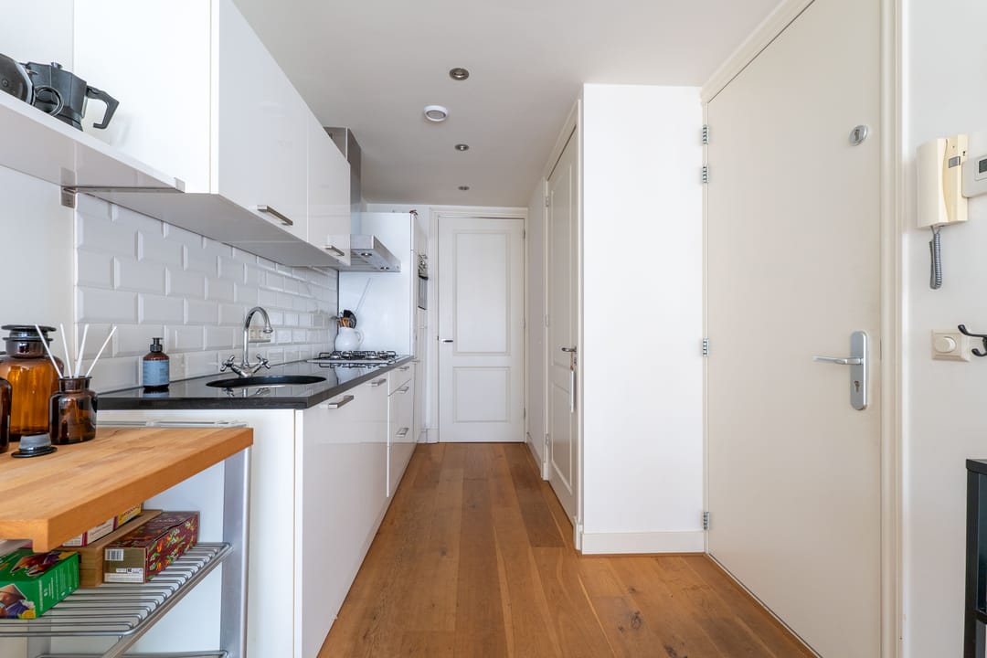 Foto 8 van Van Oldenbarneveldtstraat 96-D1