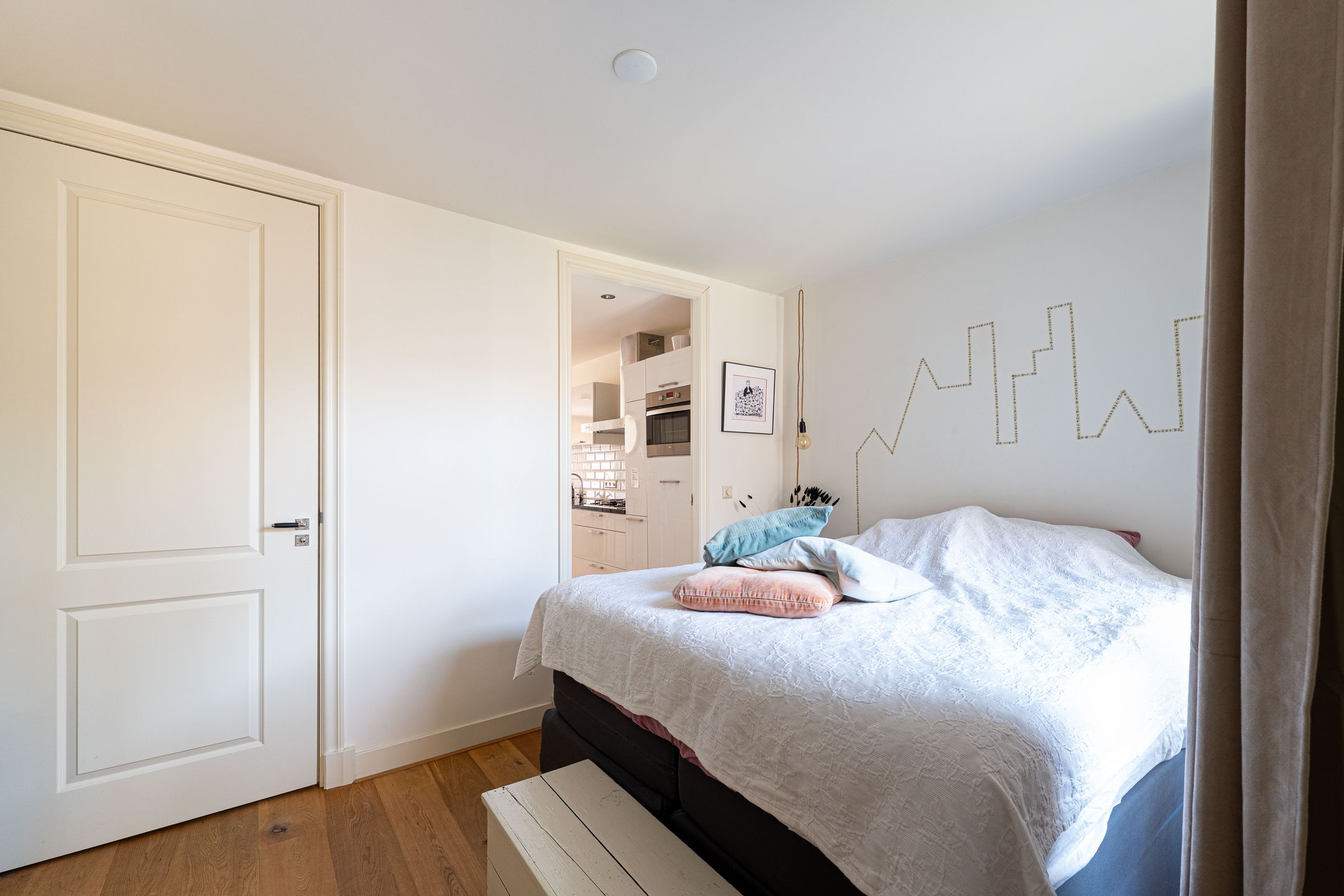 Foto 9 van Van Oldenbarneveldtstraat 96-D1