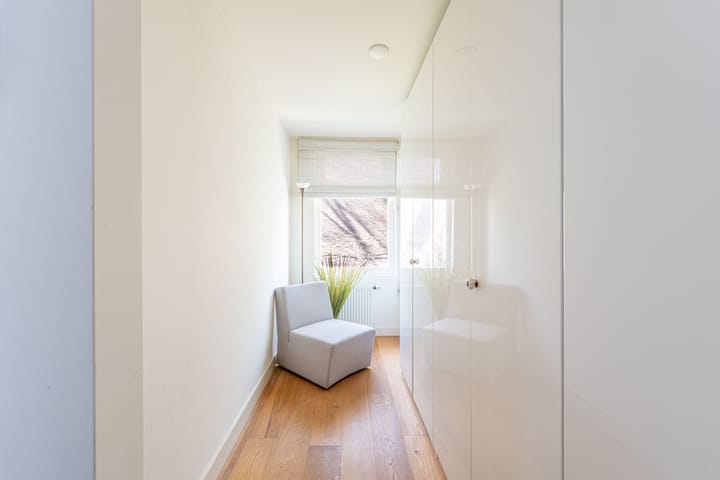 Foto 11 van Van Oldenbarneveldtstraat 96-D1