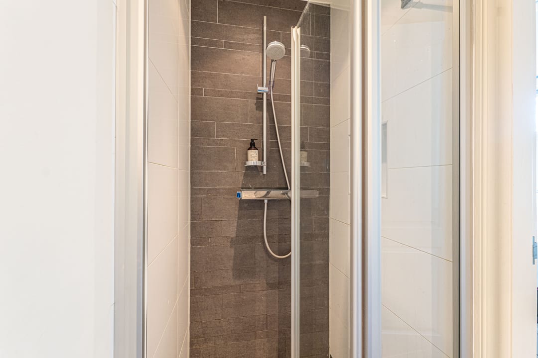 Foto 13 van Van Oldenbarneveldtstraat 96-D1