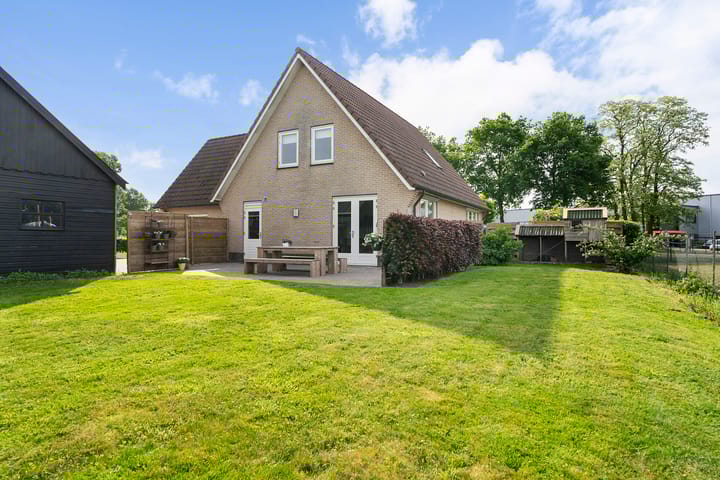 Foto 40 van Coevorderstraatweg 40