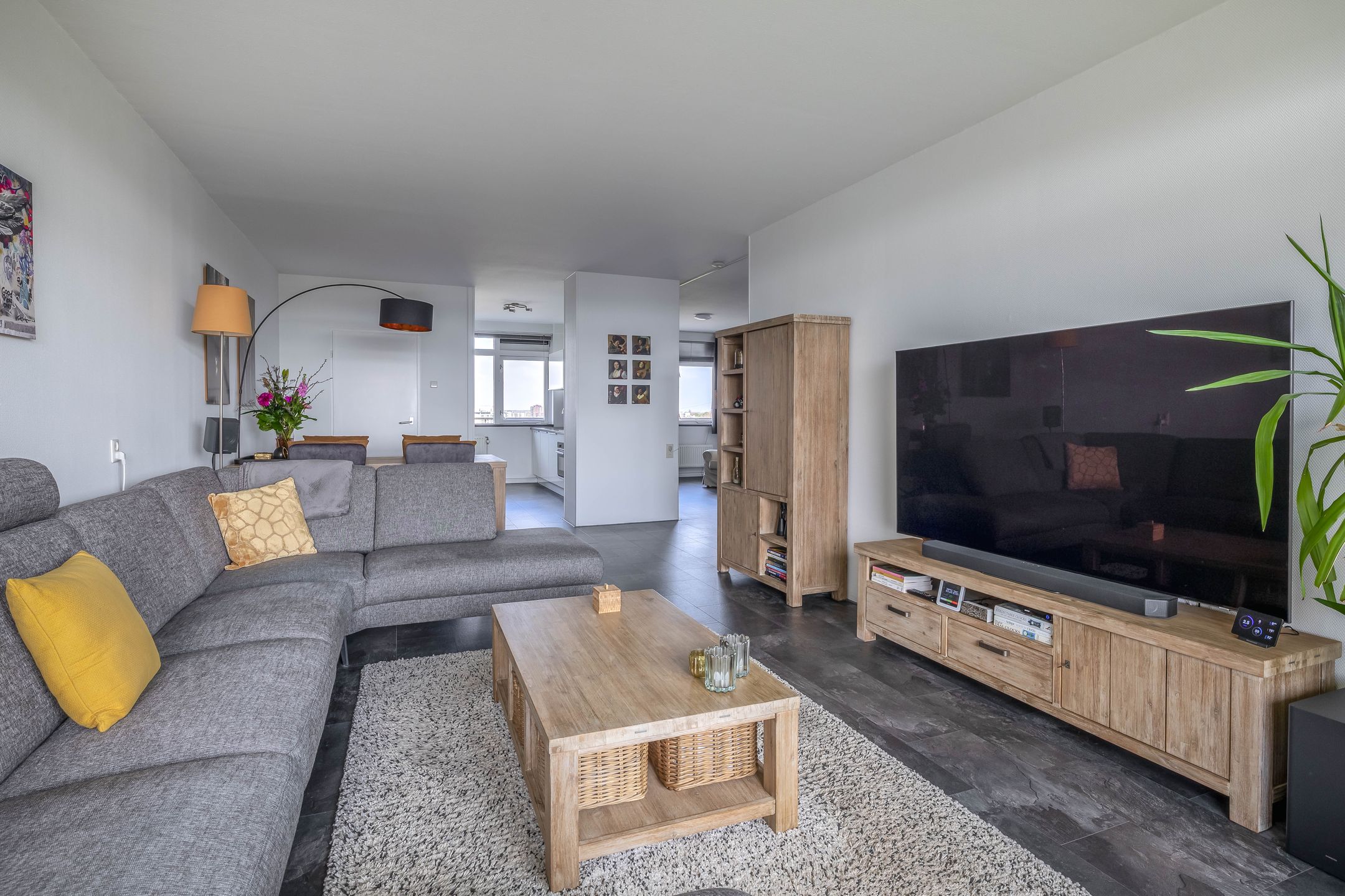 Foto 15 van Valeriusrondeel 72