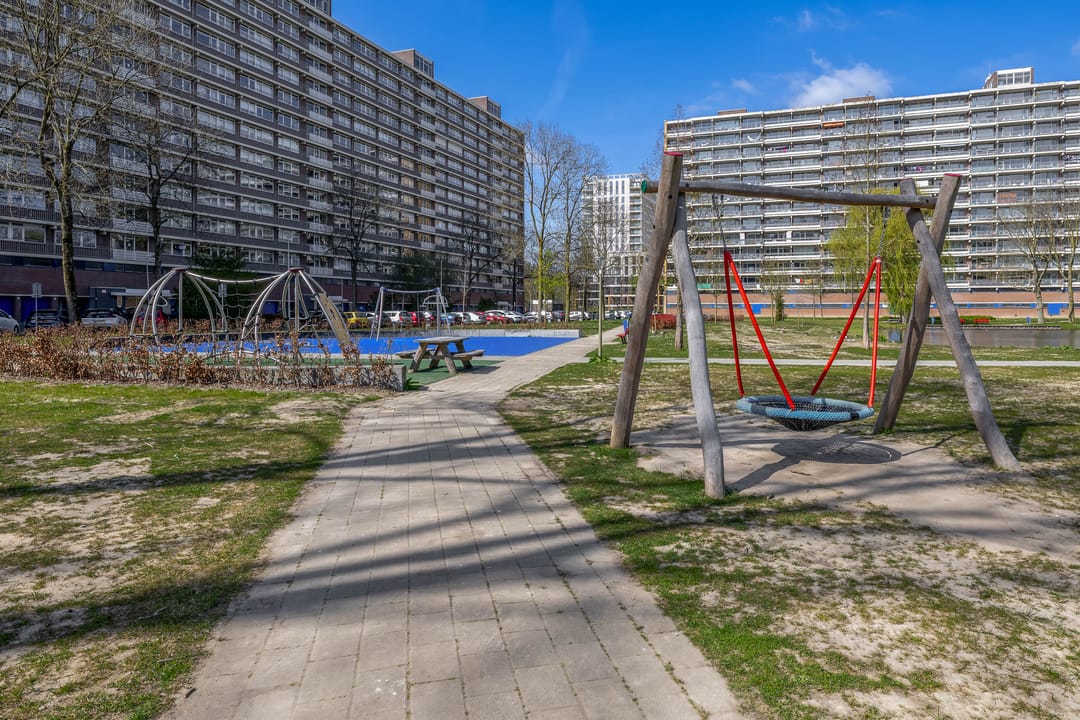 Foto 32 van Valeriusrondeel 72