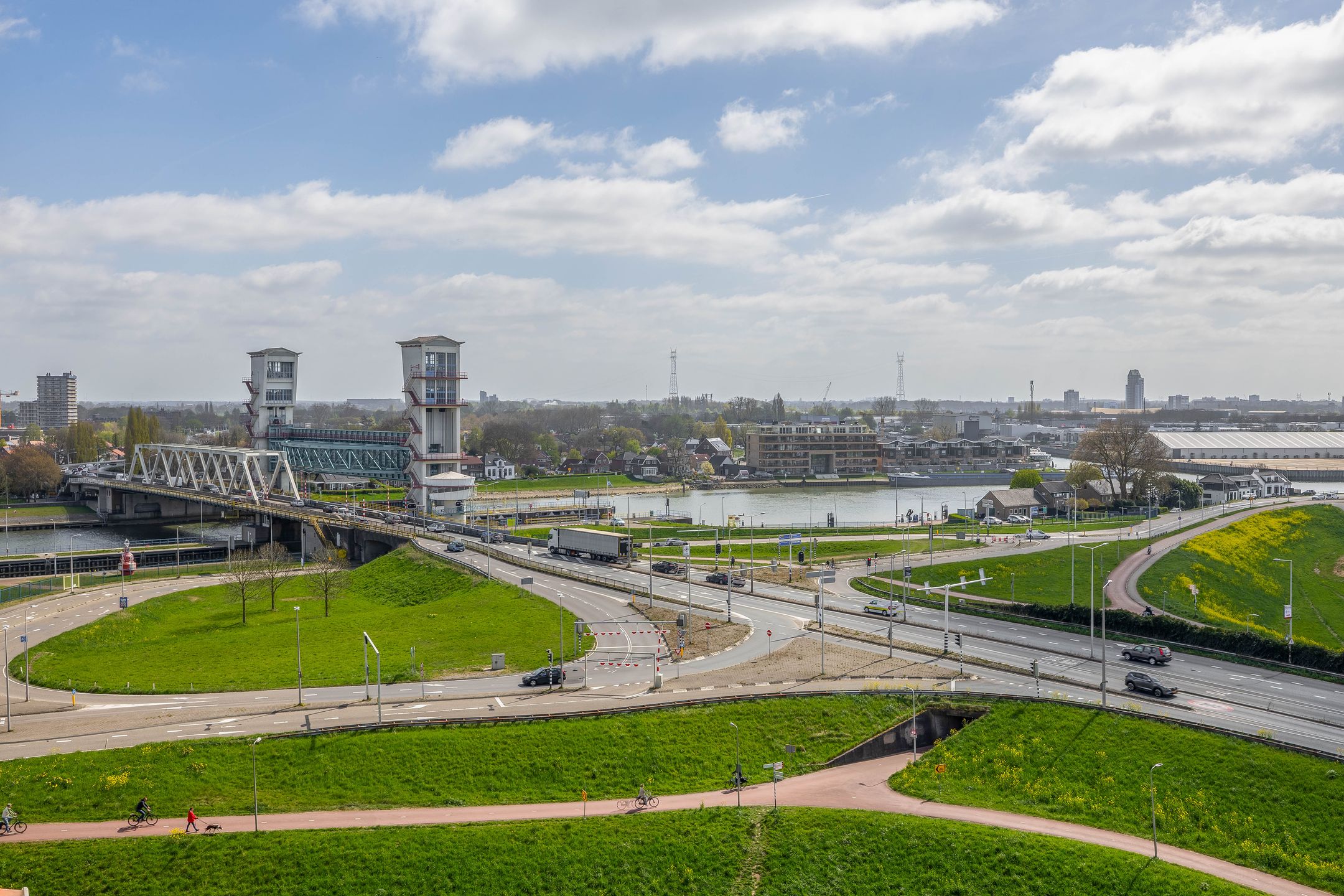 Foto 36 van Valeriusrondeel 72