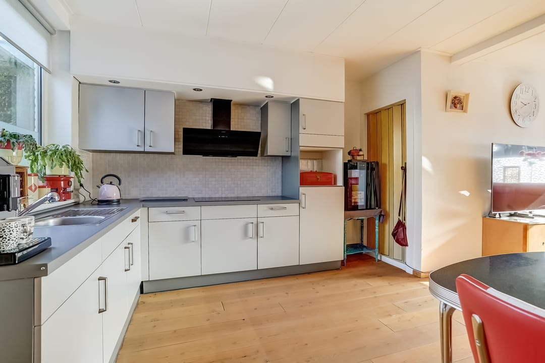 Photo 8 of Binnenmolenstraat 28