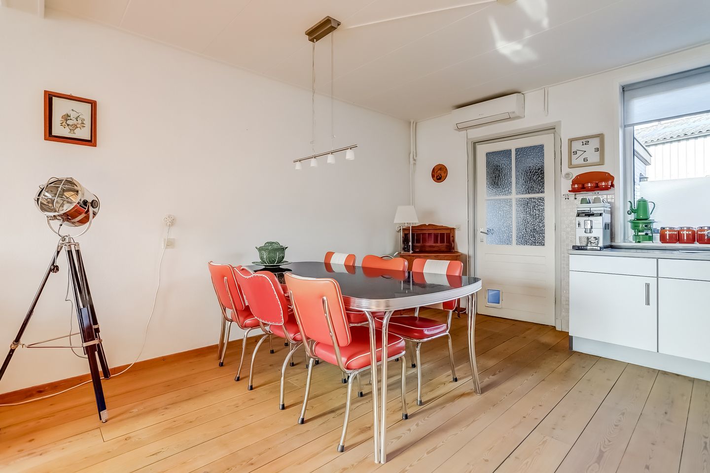 Photo 10 of Binnenmolenstraat 28