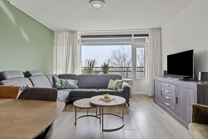 Foto 2 van Lelystraat 348