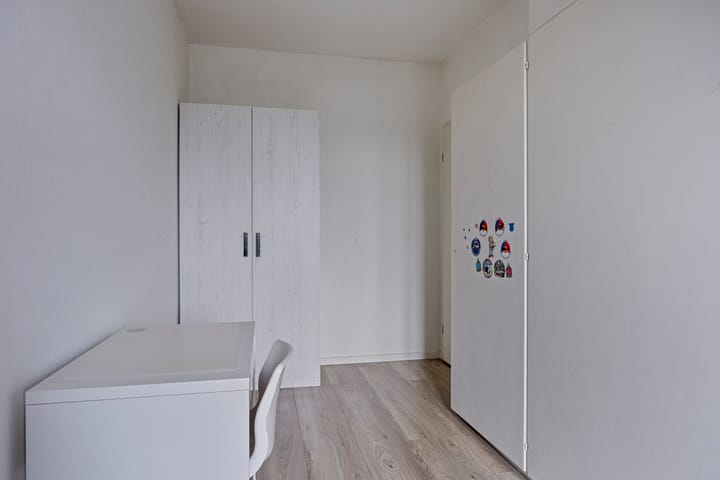 Foto 21 van Lelystraat 348