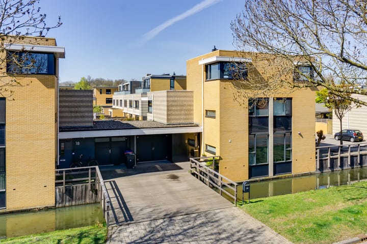 Foto 1 van Noordhoevelaan 20