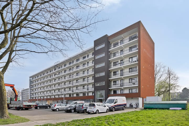 Foto 1 van Lelystraat 348