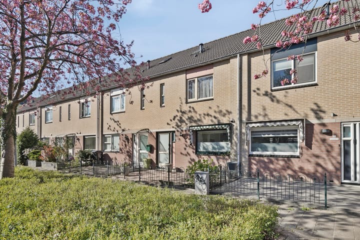 Foto 5 van Louis de Funèsstraat 18