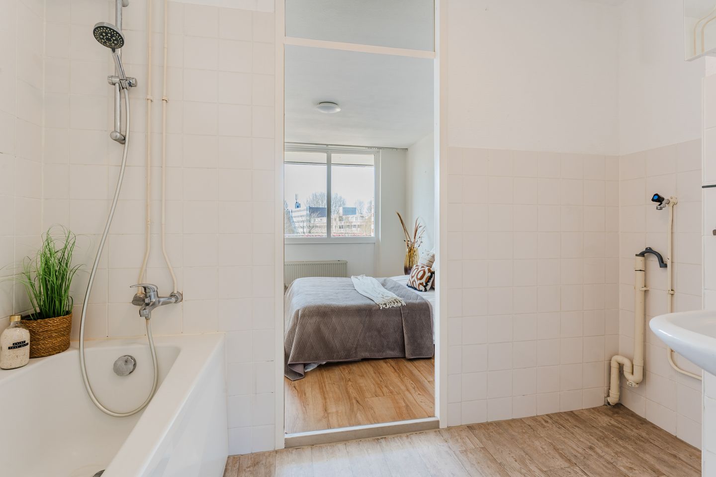 Photo 19 of Poortwachter 122