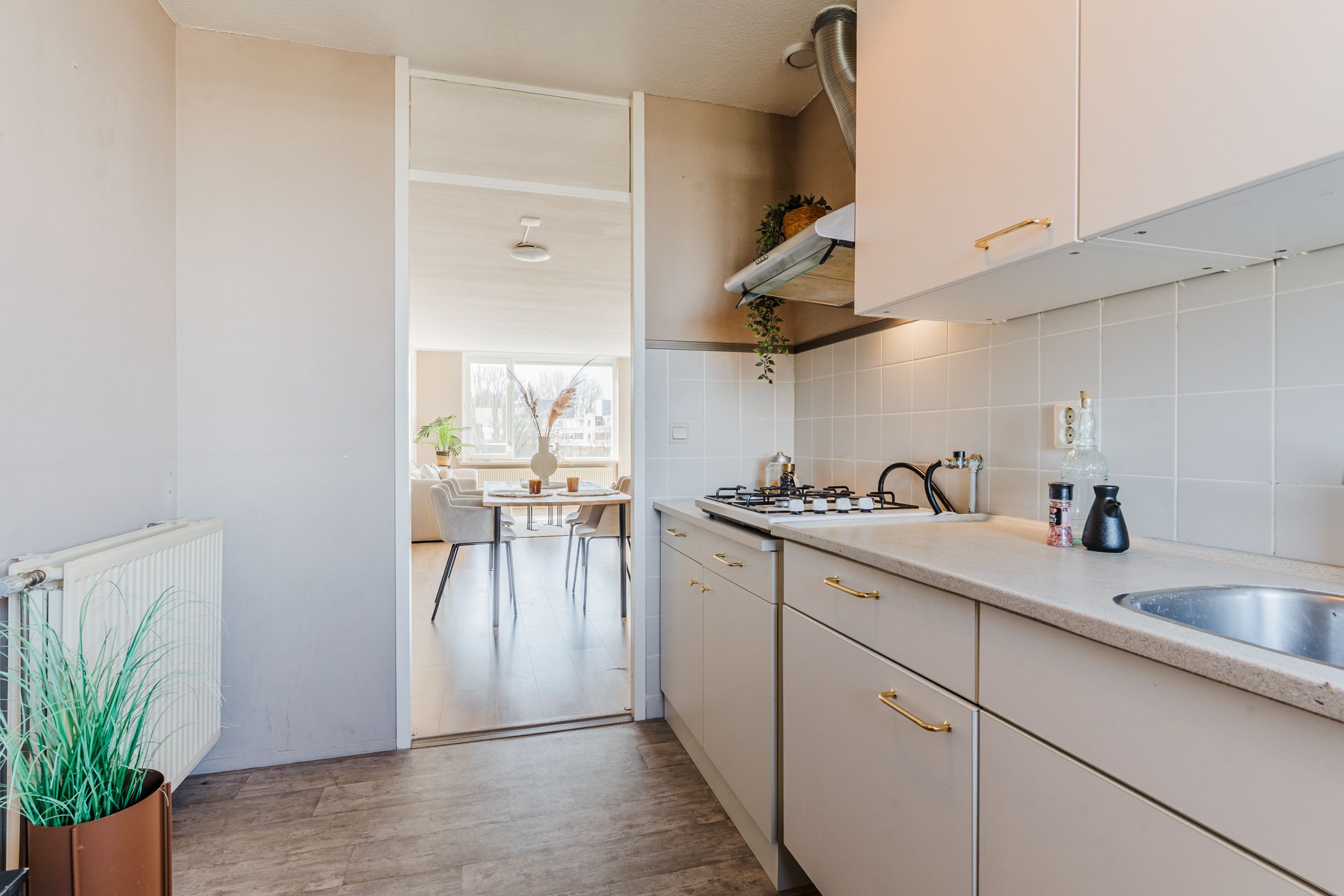 Photo 24 of Poortwachter 122