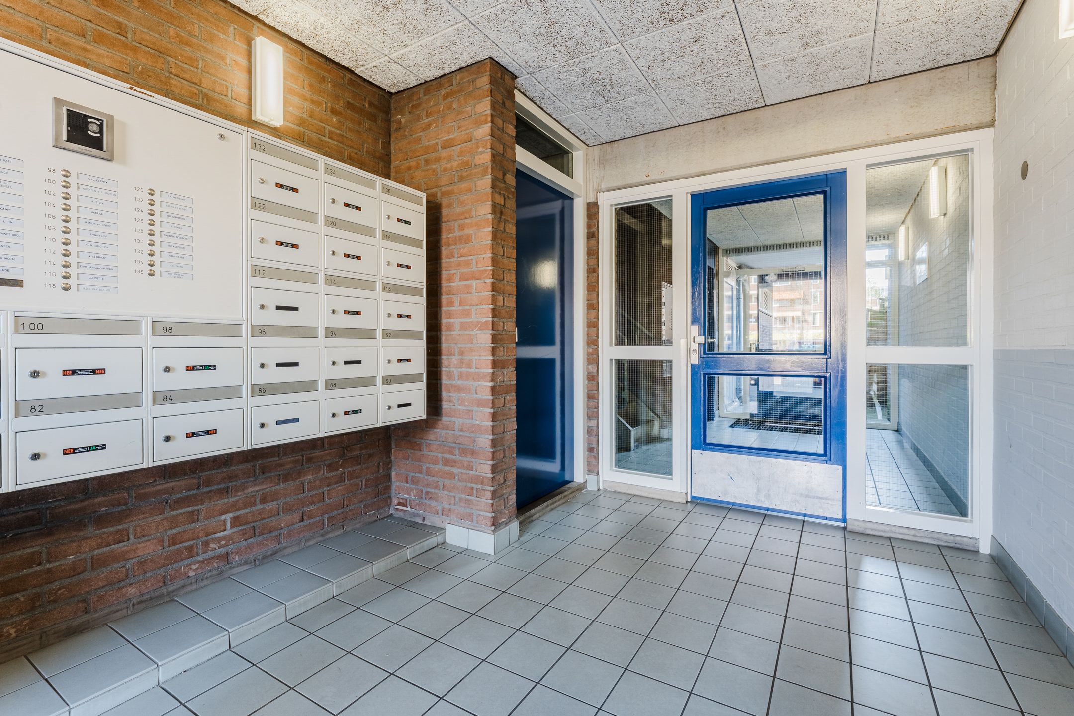 Photo 33 of Poortwachter 122