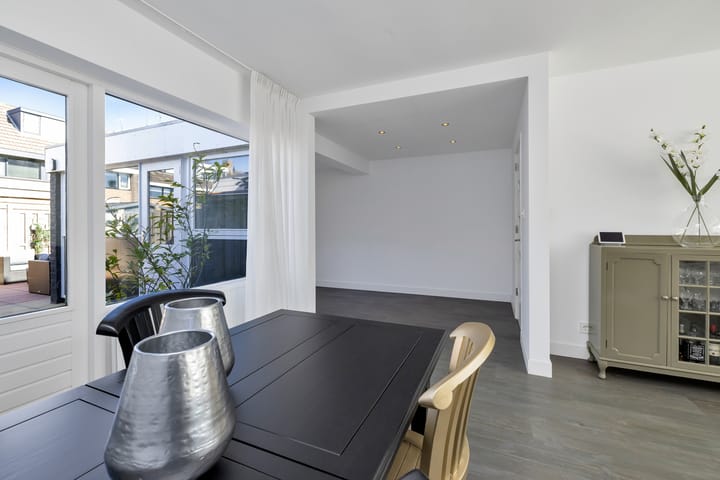 Photo 12 of Iepenlaan 19