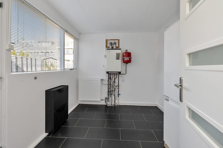 Photo 16 of Iepenlaan 19