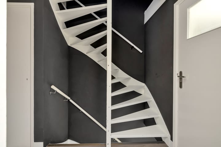 Photo 17 of Iepenlaan 19