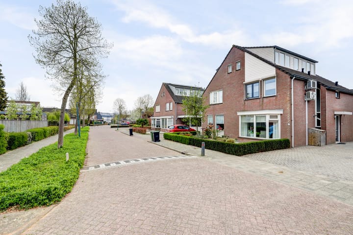 Foto 48 van Kerkemorgen 6