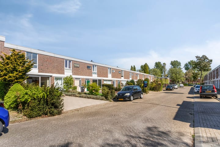 Photo 24 of Mr. van Houtenstraat 22