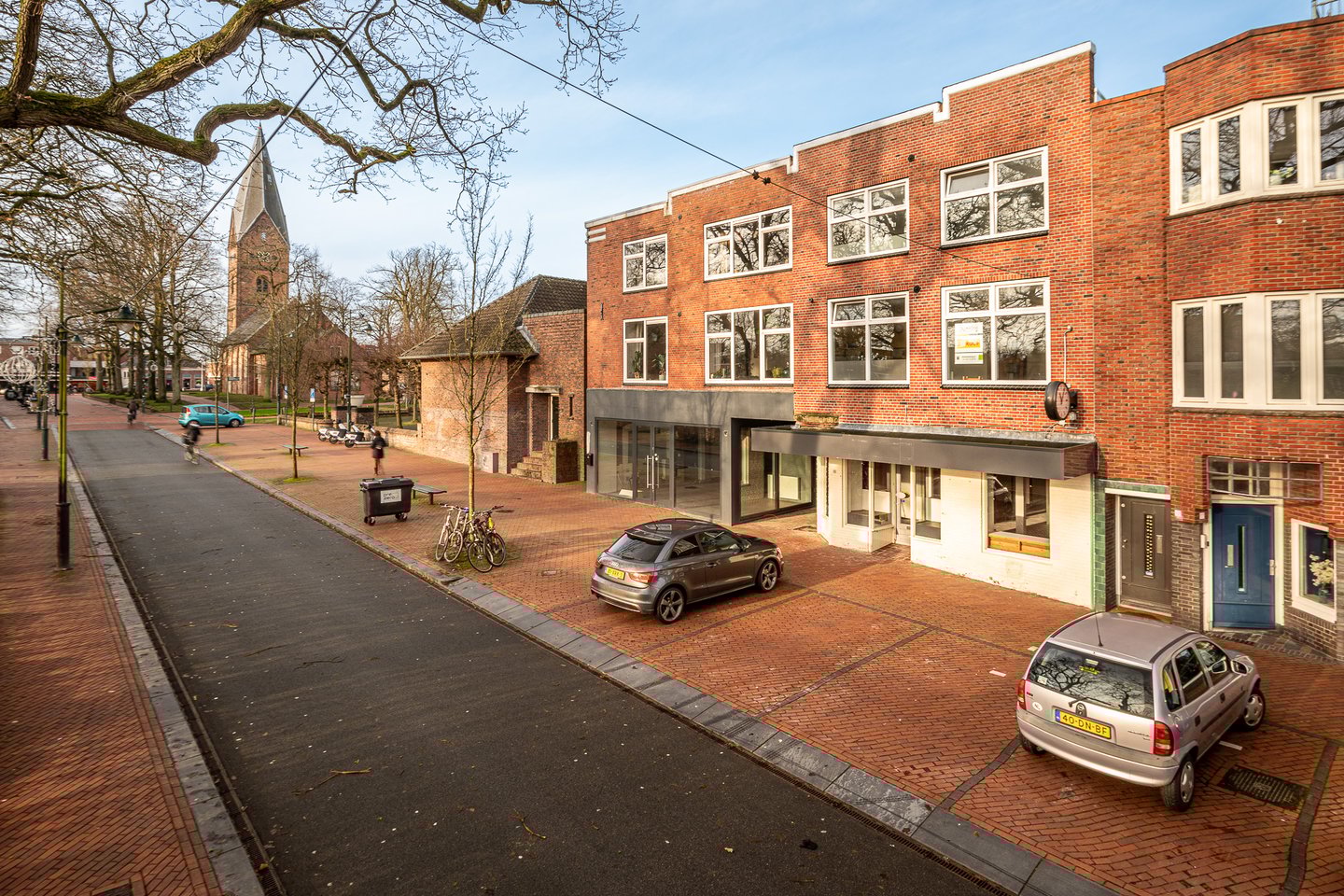 View photo 2 of Kerkstraat 10