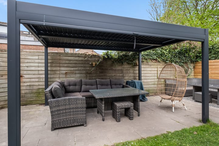 Foto 21 van Sweder van Vianenplein 6