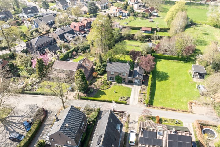 Photo 8 of Wijhendaalseweg 1-A