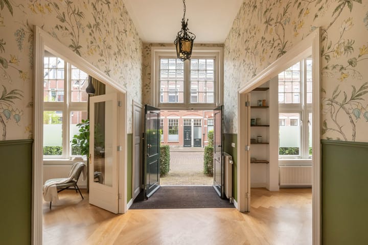 Foto 4 van Coen Cuserhof 43