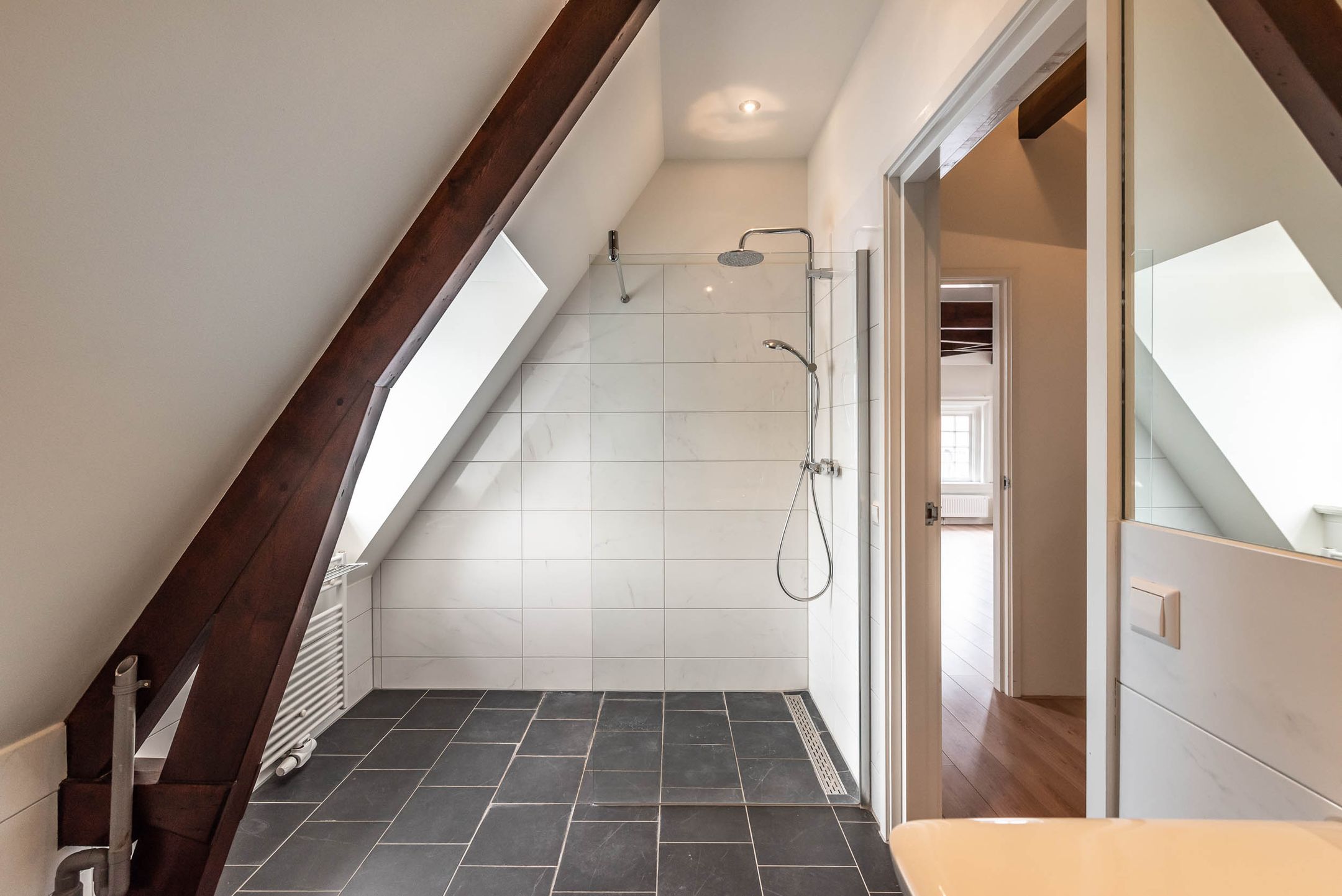 Foto 45 van Coen Cuserhof 43