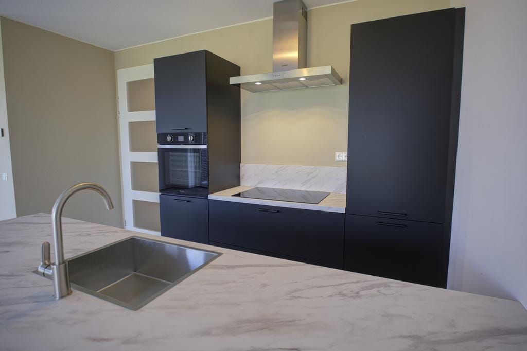 Foto 7 van Albertina Agnesstraat 208