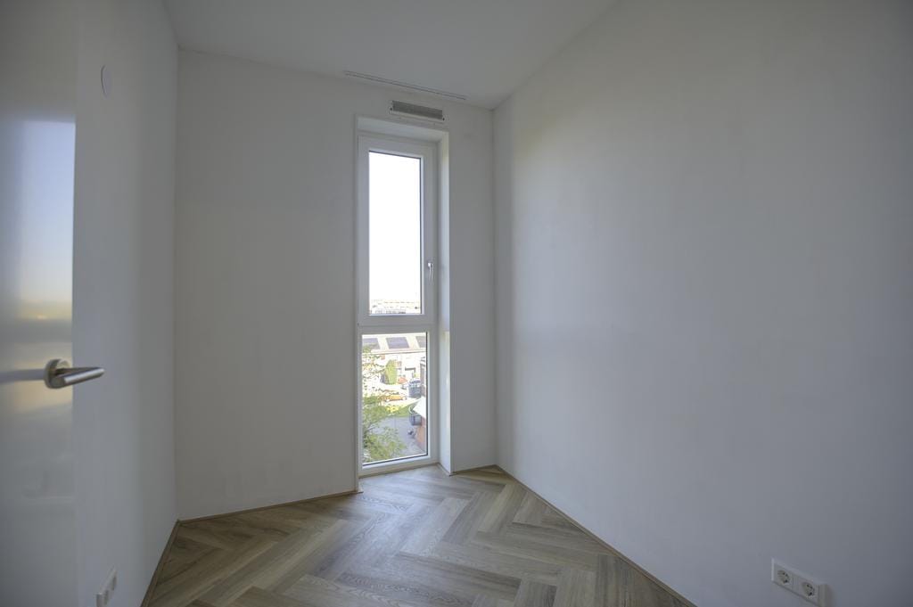 Foto 17 van Albertina Agnesstraat 208