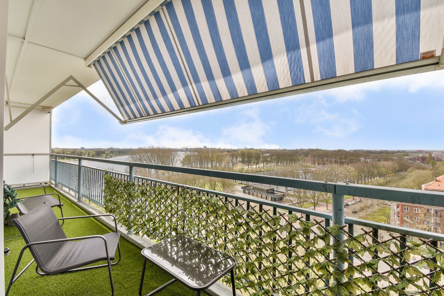 Foto 1 van Burgemeester Hogguerstraat 1087