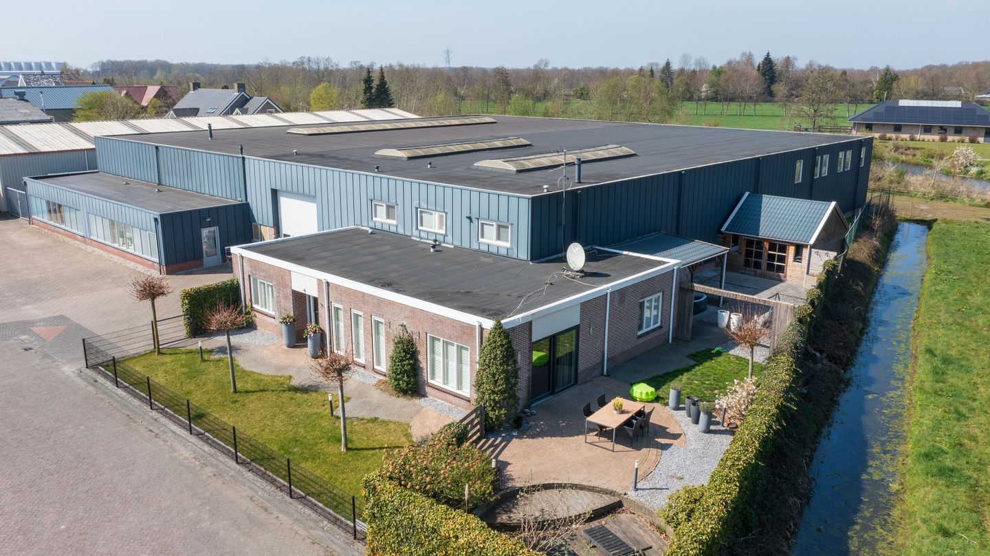 Bekijk foto 4 van Het Helmhout 65