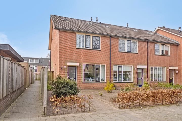 Foto 1 van Pastoor Petersstraat 52