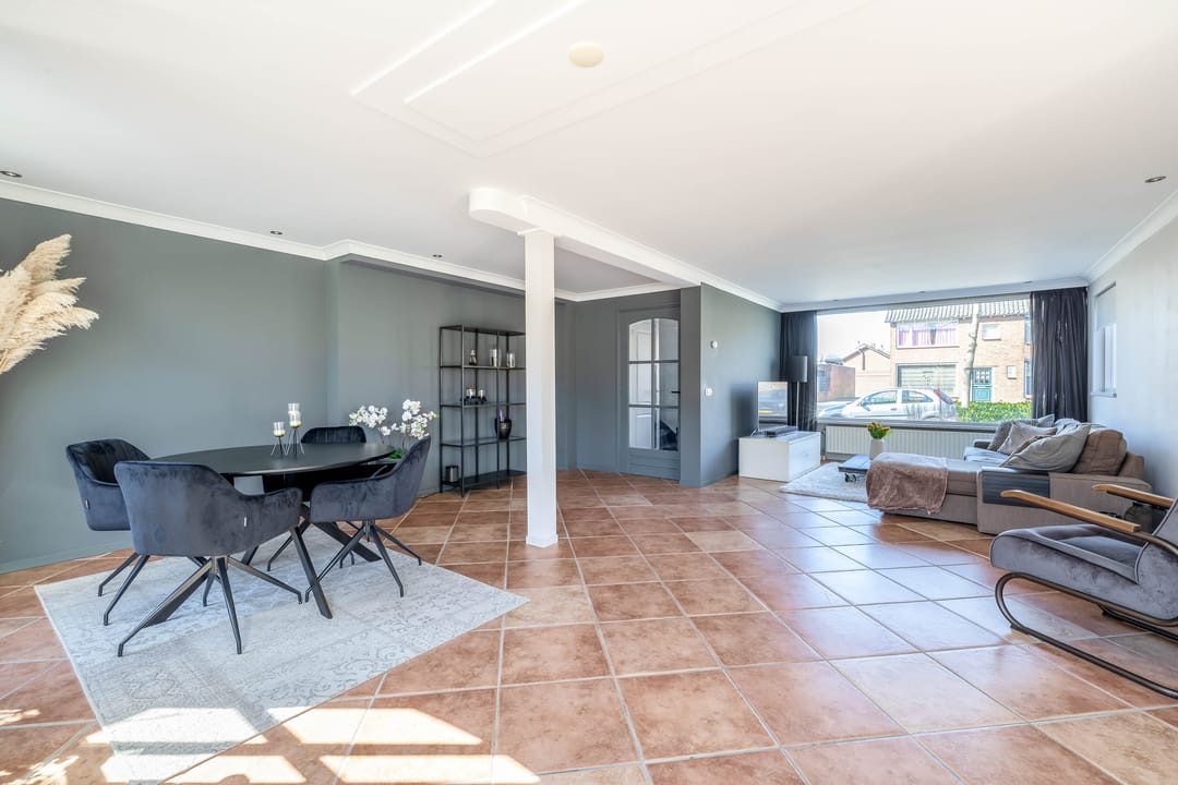 Foto 2 van Poelruitstraat 17