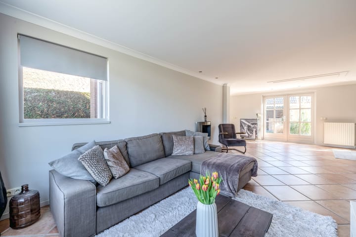 Foto 5 van Poelruitstraat 17