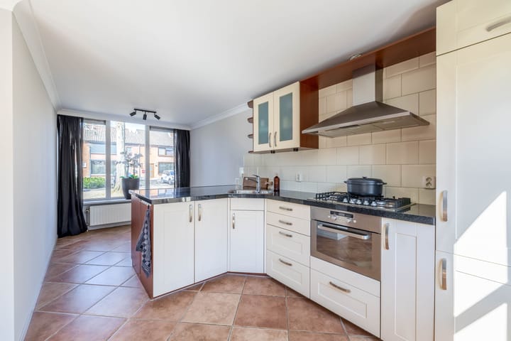 Foto 11 van Poelruitstraat 17