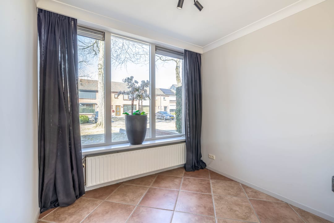 Foto 13 van Poelruitstraat 17